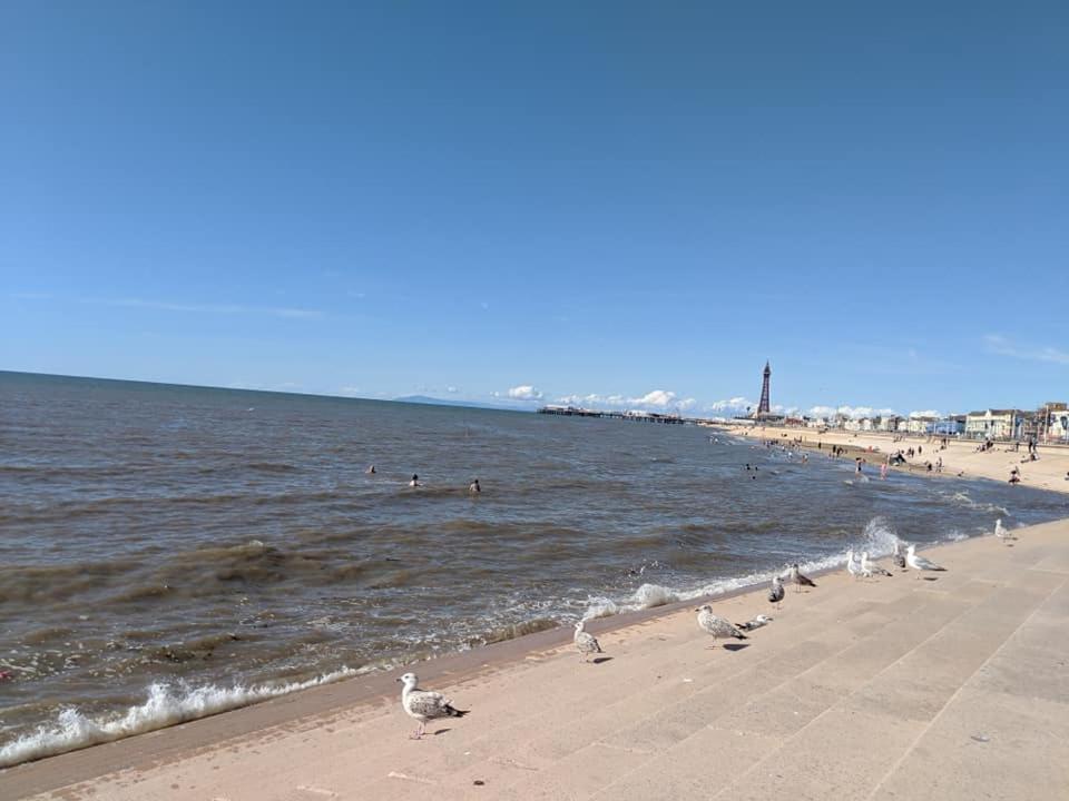 Waters Edge Hotel - Blackpool — Photos 2